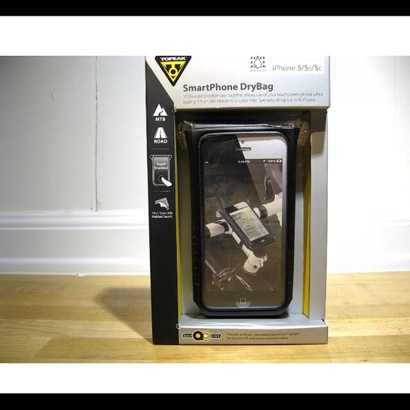 WATERPROOF iPhone Case for 5/5s - Picture 3 of 5